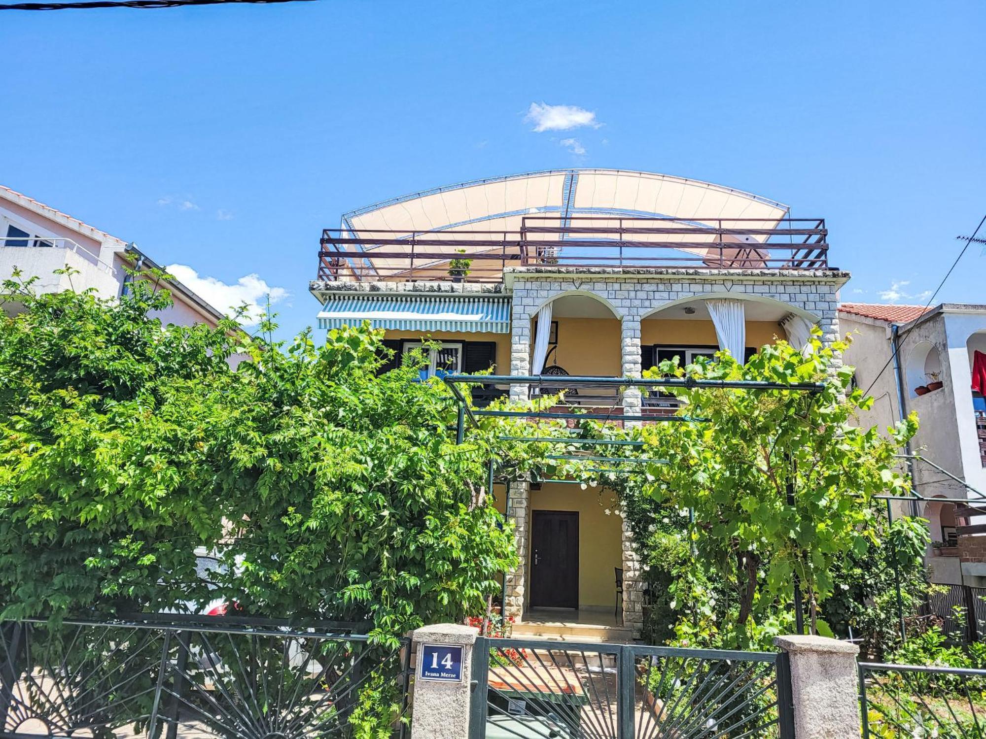 Apartment Ana - Big351 By Interhome Turanj Dış mekan fotoğraf